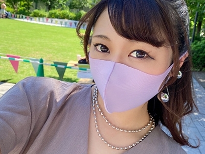 【正常位ピストン】『あっ…そこ気持ちいい…』エロカワ美少女の美ボディを激しく突きまくり！！揺れる美乳と感じまくる姿にフル勃起間違いなし！！♡