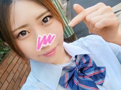 【ウブな19歳JKの初々しいご奉仕】『恥ずかしい…』男性経験少なめの制服美少女が、男の乳首を責めまくり♥ 慣れないFカップおっぱいでパイズリしちゃう姿がエロ可愛すぎる！