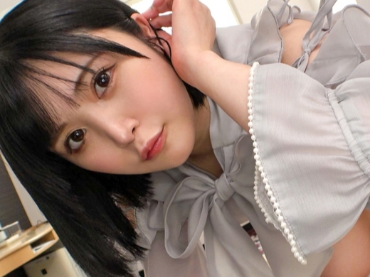 【地下アイドル堕ち】キュートな美少女がナンパで大胆変身!!アイドルスマイルでチ○コをしゃぶり、敏感マ○コでイキまくるスケベな姿は必見!!