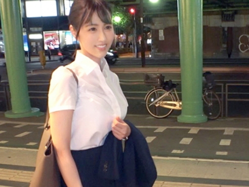 【パンスト美脚OLの淫らな夜】『仕事終わりに…こんなこと…』美人お姉さんがホテルで大胆セックス！パンストに包まれた脚とプリ尻がエロすぎて、おマンコをガン突きしまくり！仕事モードから一転、乱れまくる姿がたまらない！