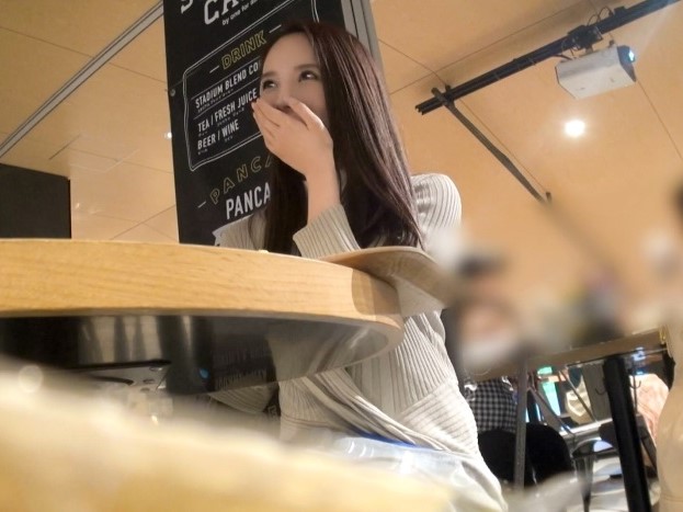 【Gカップパパ活美女】『マッチョさん、すごい…♡』グラマラス爆乳美女がホテルでガチピストン体験！筋肉男優の激しい腰使いに悶絶しまくり、パパ活以上の快感に溺れちゃう！！ｗｗｗ