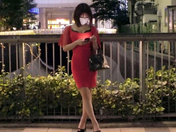 【美巨乳看護師の淫らな裏バイト】『こんなの初めて…』動物病院のスレンダー美女が、下品なチンポに夢中！快楽に溺れ、腰をヘコヘコ痙攣させながらアクメ迎える姿がエロすぎる！