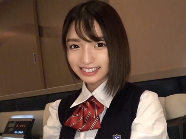 【制服美少女の過激な誘惑】『見ちゃダメ…』無防備なくぱぁでアソコもアナルも丸見え！ヌルヌルおま○こがチ○ポを貪り、激しく腰を振るエロ過ぎる光景に悶絶！！